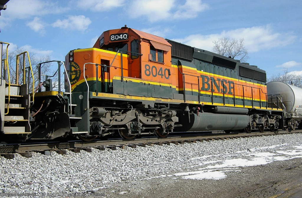 BNSF 8040